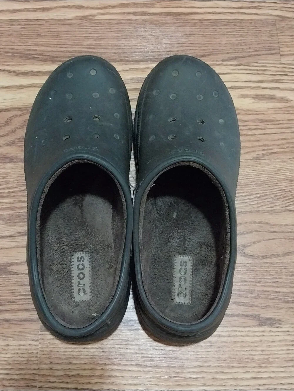 CROCS Fleece Lined Clog Sandals Men Size 10 Dark Brown Crocs